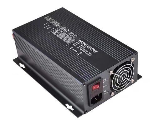 48V 10A AC DC 배터리 충전기 Lifepo4 배터리 충전기 M8 스크루 IP22