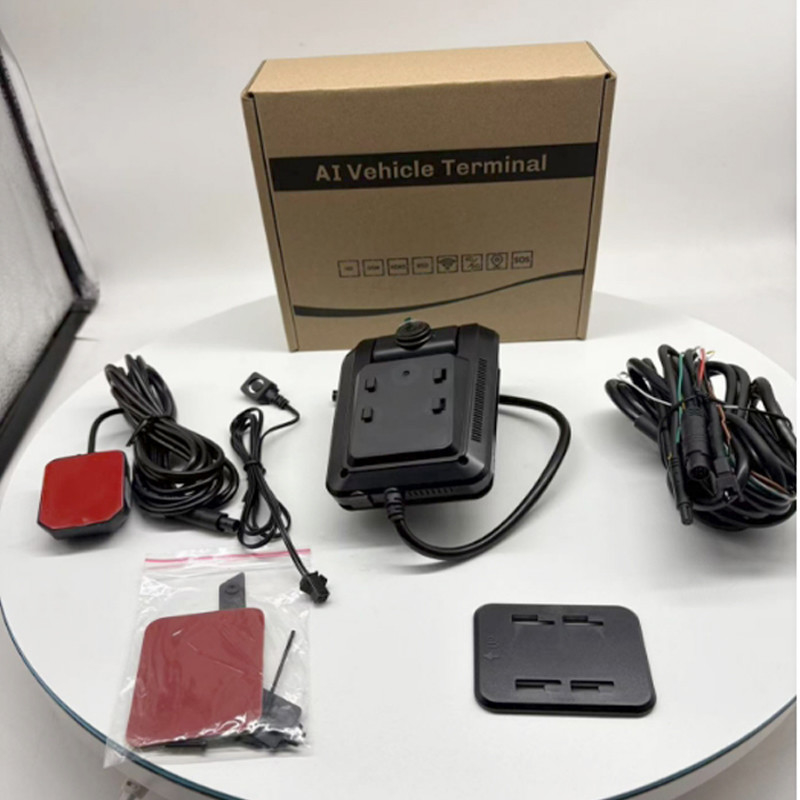 지능형 DMS 및 ADAS AI 대시캠 4G/WiFi/GPS 전면 뷰가 탑재된 모든 것을 한꺼번에 디자인